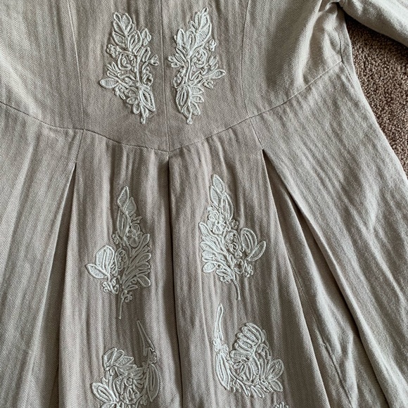 Soft Surroundings Floral Appliquéd Topper Long Collared Coat - Size Medium - Picture 12 of 13